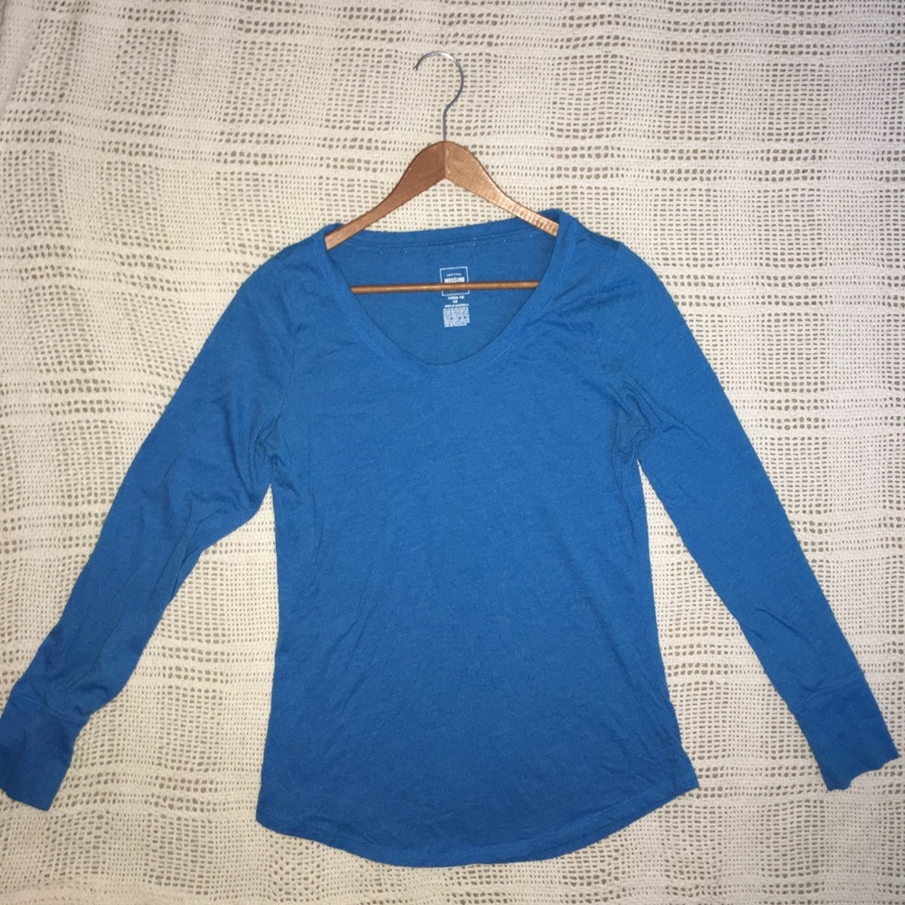 Scoop Neck Casual Long Sleeve Shirt